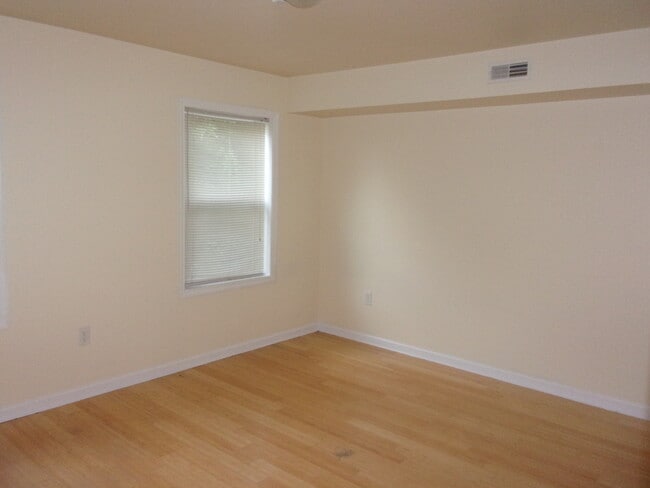 Photo - 1526 N 17th St Unit 2