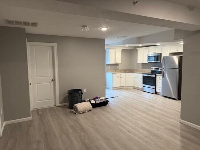 Photo - 10 Leyden St Unit 3