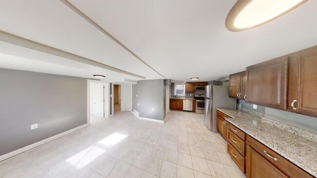 Photo - 2 N Normal St Unit 3