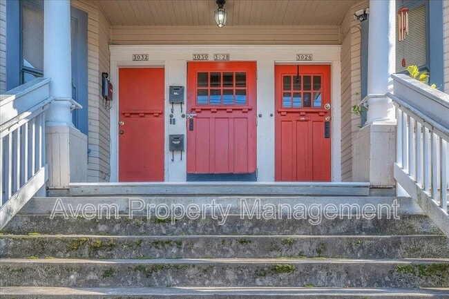 Building Photo - 3028 N Williams Ave