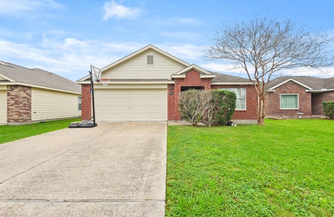 Photo - 9214 Amberjack Dr (Texas City, TX)