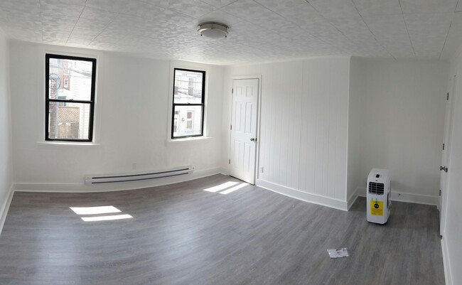 Photo - 107 S 16th St Unidad 1