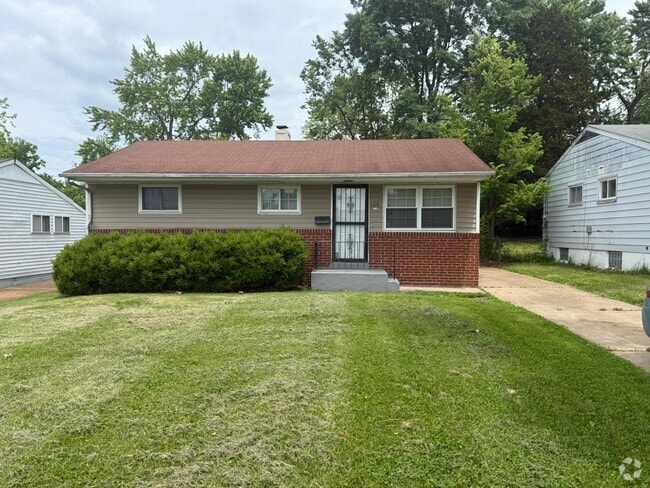 Building Photo - 145 Perthshire Rd Rental