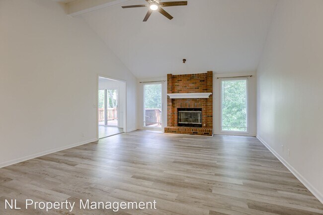 Photo - 3 br, 2 bath House - 17024 Shirley Street