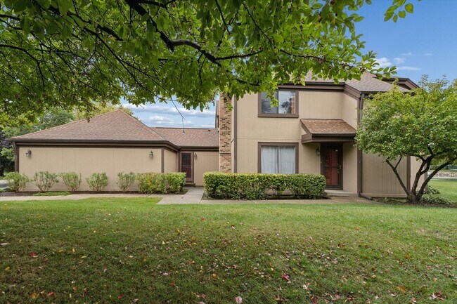 Photo - 1410 Fairfax Ln