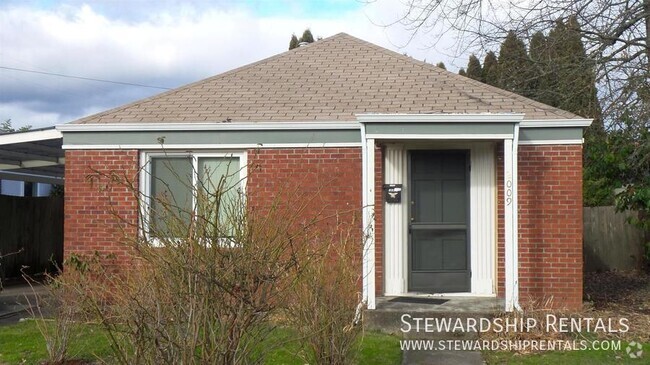 Building Photo - Cute 2B/1B close to OSU! Rental