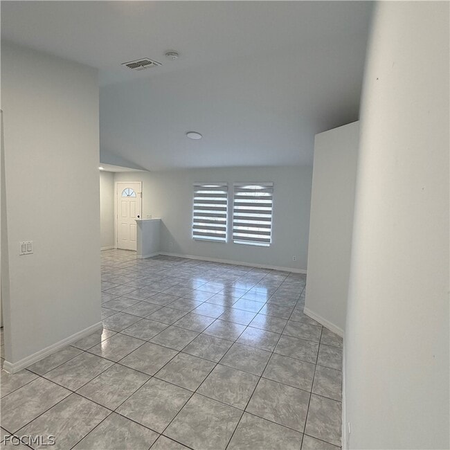 Photo - 5011 Brookfield St