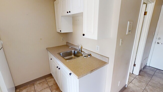 Photo - 10028-10105 105 Ave Unit 7