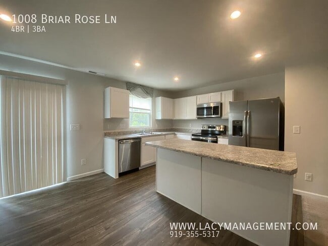 Photo - 1008 Briar Rose Ln