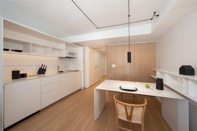 Photo - 291 Bal Bay Dr Unit 108