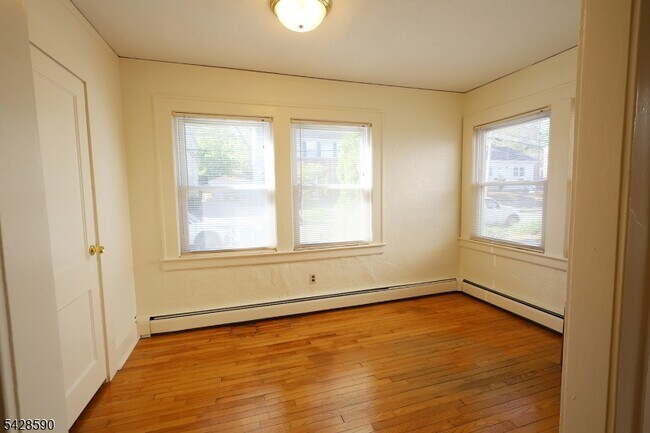 Photo - 15 Edgar St Unit 2A