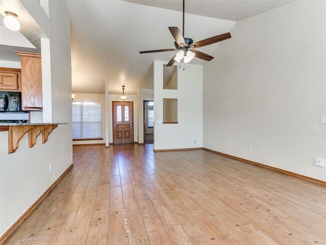 Photo - 4100 Kent St