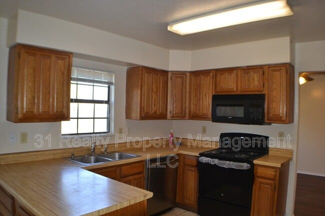 Photo - 1515 Bandera Dr