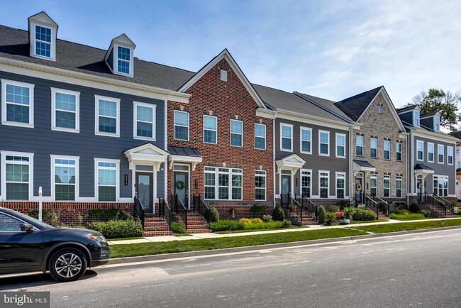 Photo - 6416 Greenleigh Ave Townhome