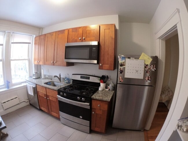 Photo - BU vicinity 4 bed 2 bath!!! Don't miss out!