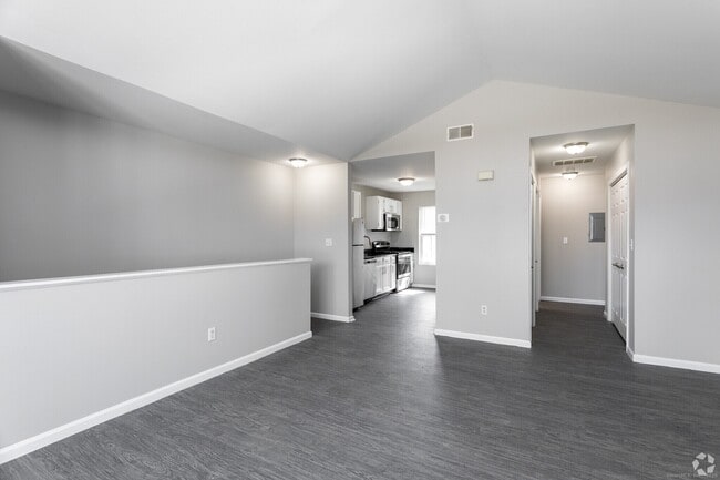 Photo - 68 W Main St