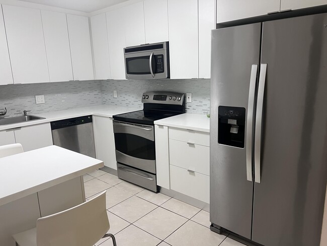 Photo - 16300 Golf Club Rd Unit 216