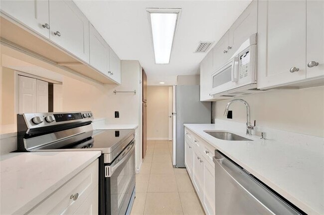 Building Photo - 4521 W McNab Rd Unit 28 Rental