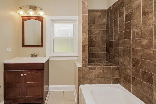 Photo - 401 N Richmond Ave