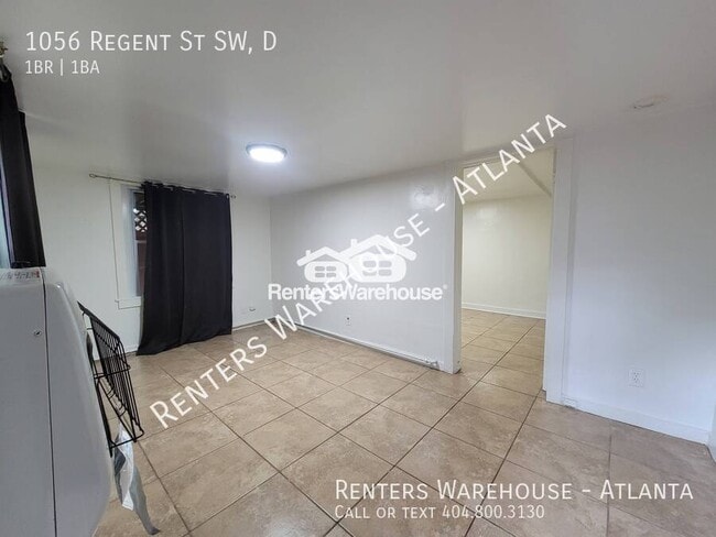 Photo - 1056 Regent St SW