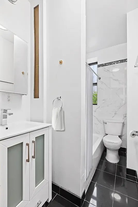 122 Norfolk St Unit 16