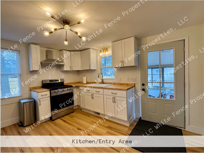 Photo - 247 Strong Ave