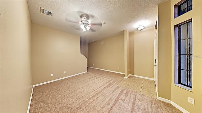 Photo - 6001 Scotchwood Glen