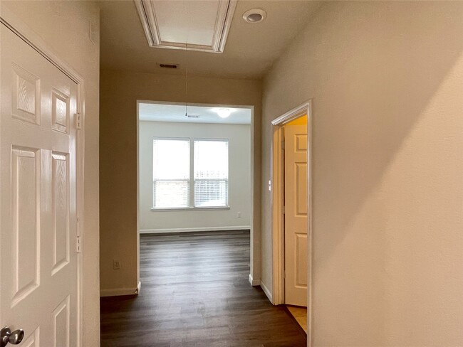 Photo - 28519 Willow Orchard Ln