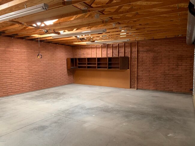 Photo - 925 N Evergreen Dr