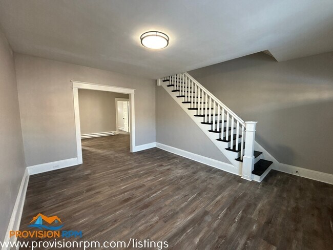 Photo - 6759 Woodley Rd