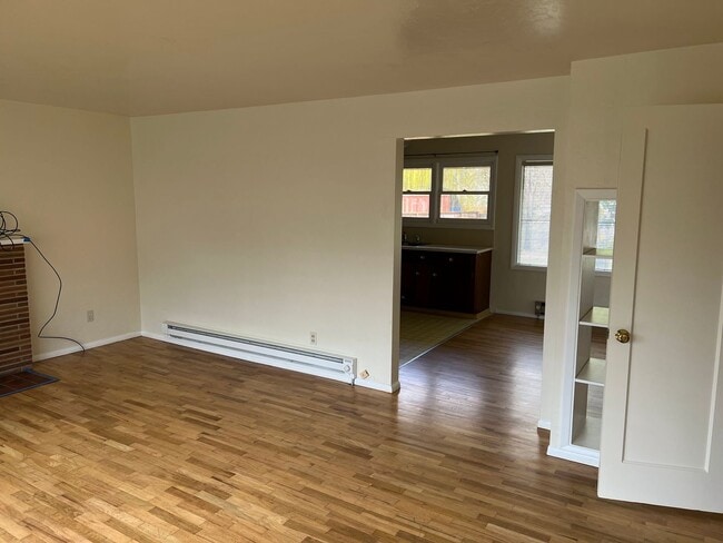 Photo - 3 Bedroom House in Southwest Eugene