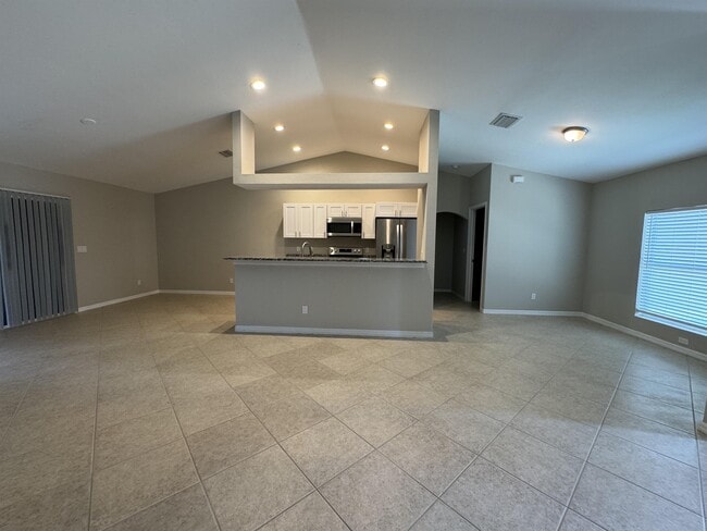 Photo - 2502 38th St W