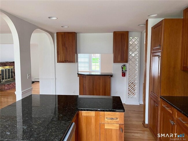 Photo - 231 Rivergate Dr