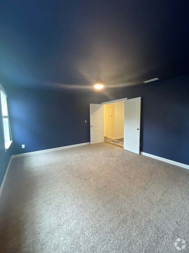 Building Photo - 1013 Travern Dr Rental