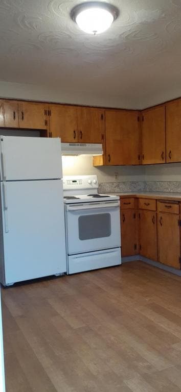 Photo - 274 SE Kingwood Ave