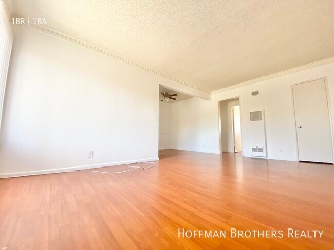 Photo - 1220 Cole Pl Los Angeles, CA 90038 Unidad 6