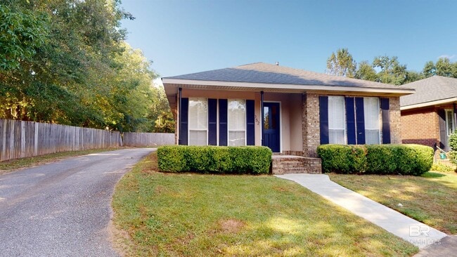 Photo - 6052 Magnolia Pl E