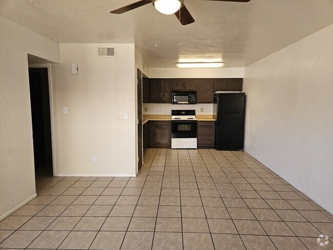 Building Photo - 6140 E Greenway St Rental