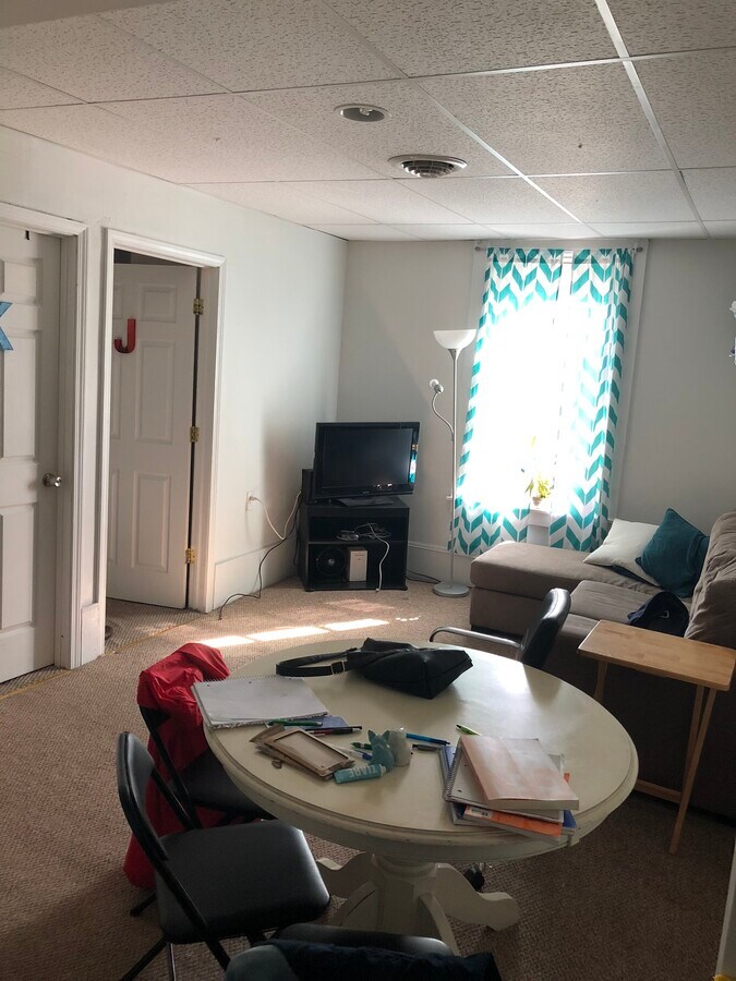 Photo - 108 Main St