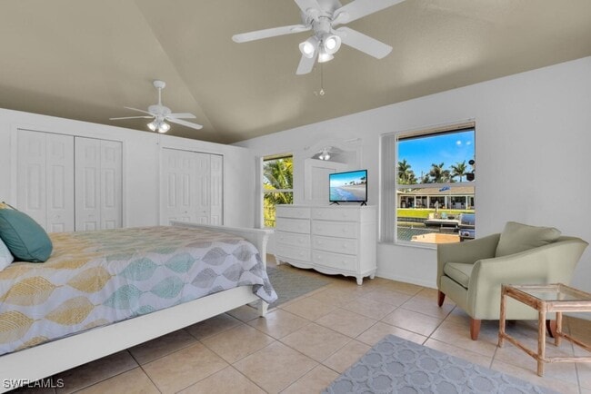 Building Photo - 317 SW 15th Terrace