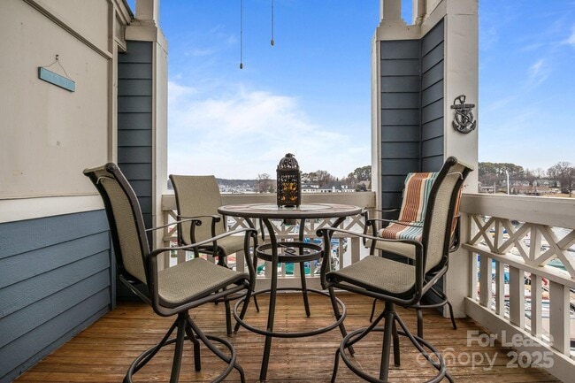 Photo - 18669 Vineyard Point Ln Condo
