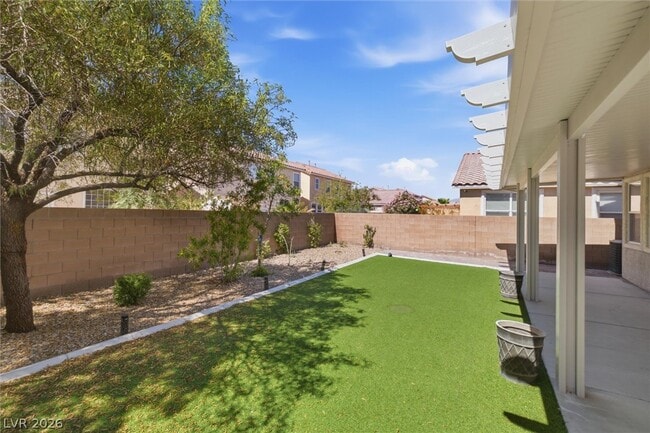 Photo - 321 W Arrowbird Ave