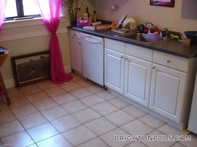 Photo - 6 Beechcroft St Unit 4
