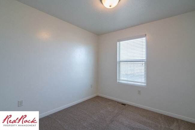 Photo - 2075 S Sir Monte Dr