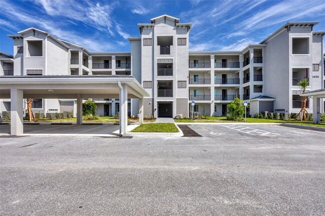 Building Photo - 12320 Wellen Golf St Unit 105 Rental