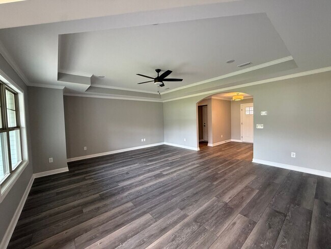 Photo - 103 Brandi Ave