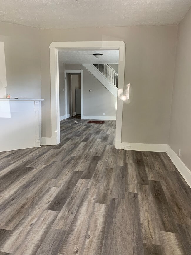 Photo - 1053 Villa Ave