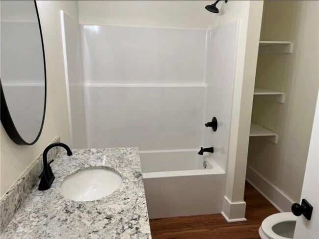 Photo - 2110 Bienville St