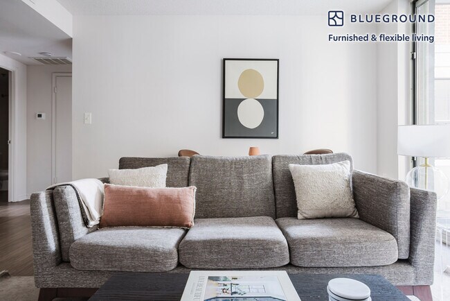 Photo - 850 N Randolph St Unidad FL4-ID1008