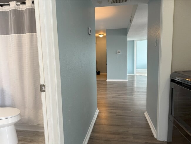 Photo - 8523 Hearth Dr